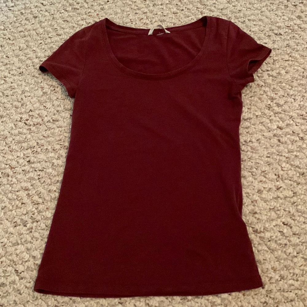 H&M Wine Red T-shirt